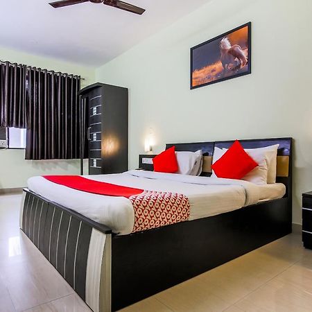 Oyo 24761 All Seasons Guest House Маргао Экстерьер фото