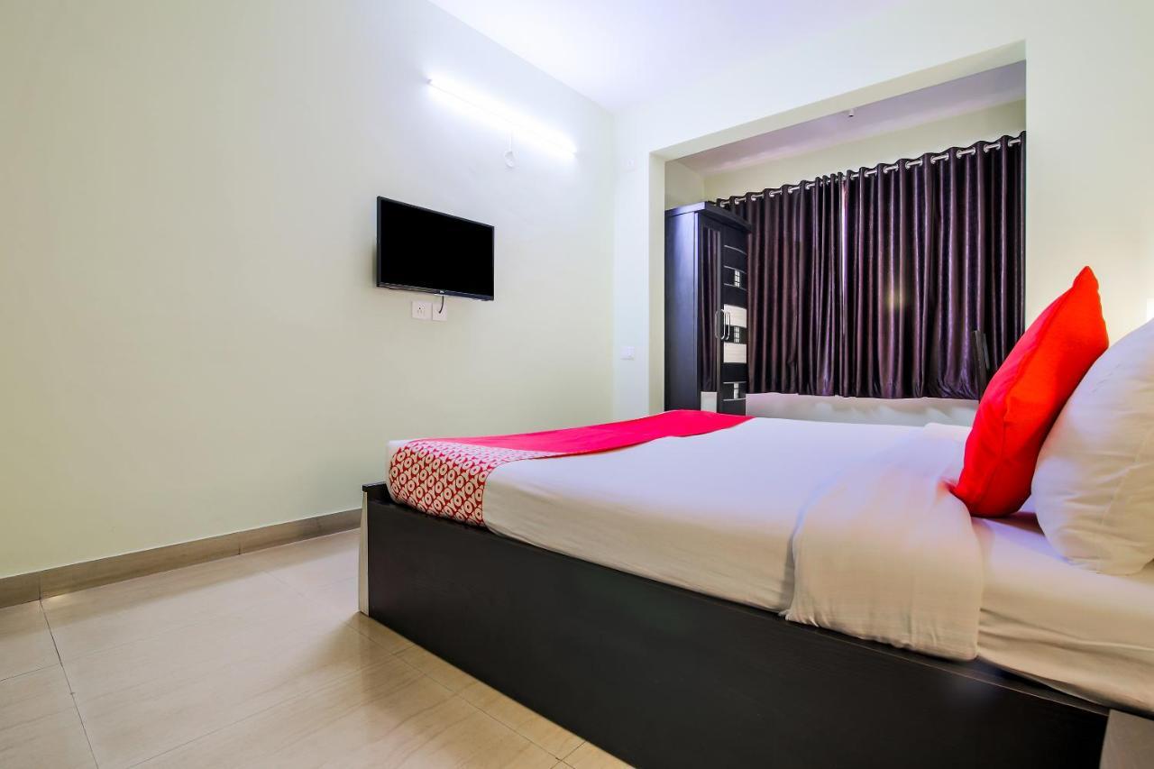 Oyo 24761 All Seasons Guest House Маргао Экстерьер фото